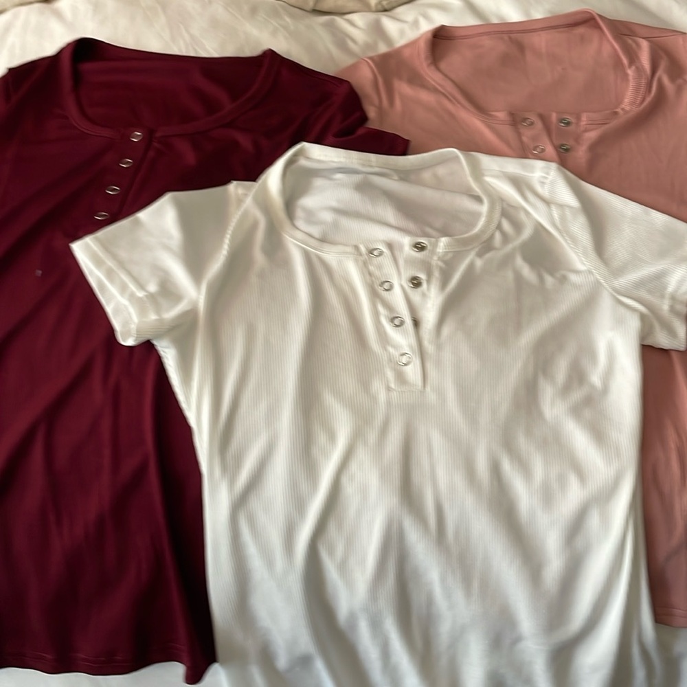 Button-down ribbed shirts